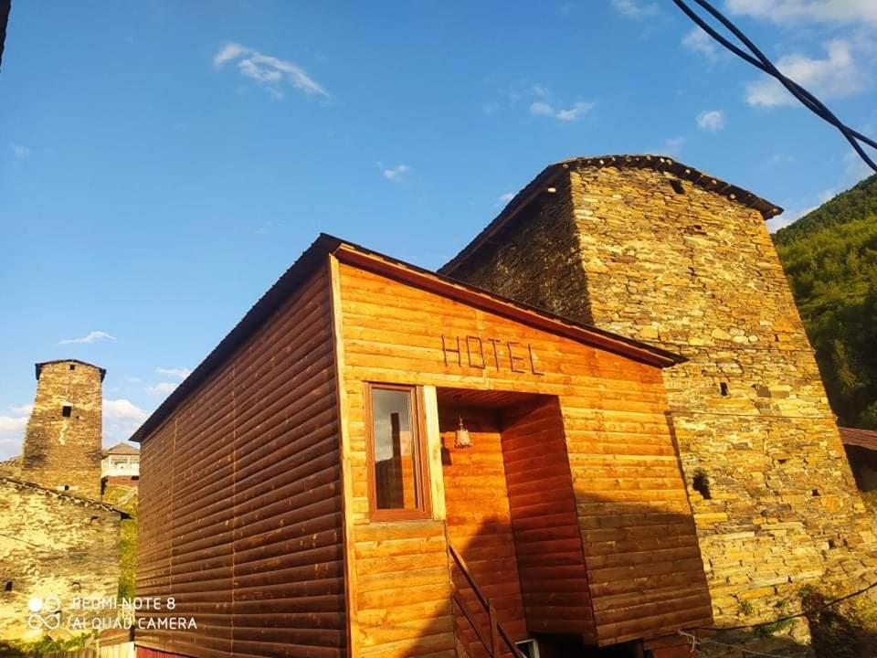 Hotel Nato Ušguli Exteriér fotografie